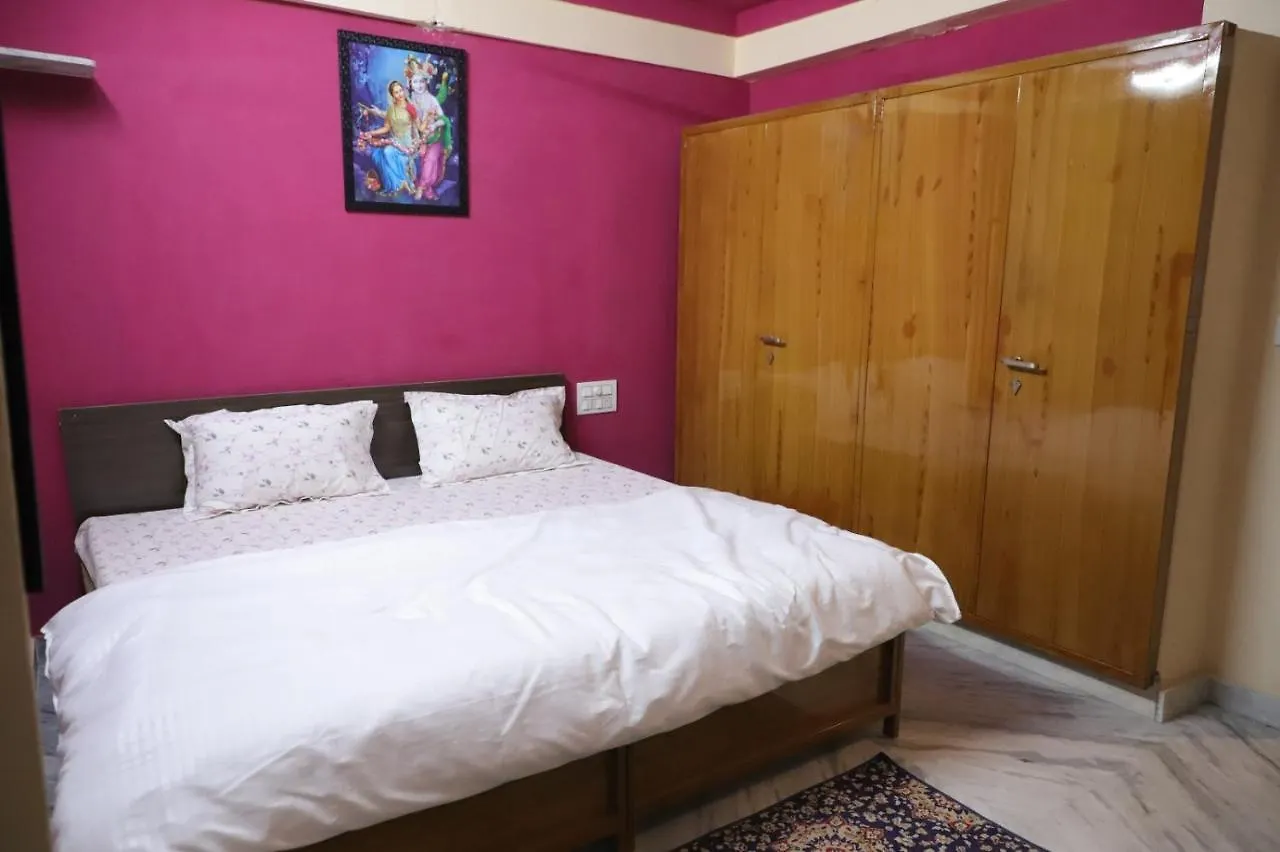 Hotel Jheel Kinara Lake View Hotel Udaipur