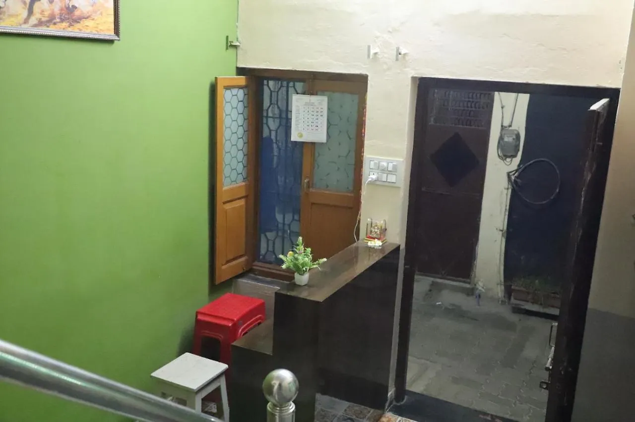 Hotel Jheel Kinara Lake View Hotel Udaipur